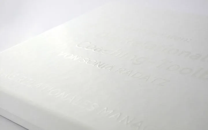 Microembossage en blanc