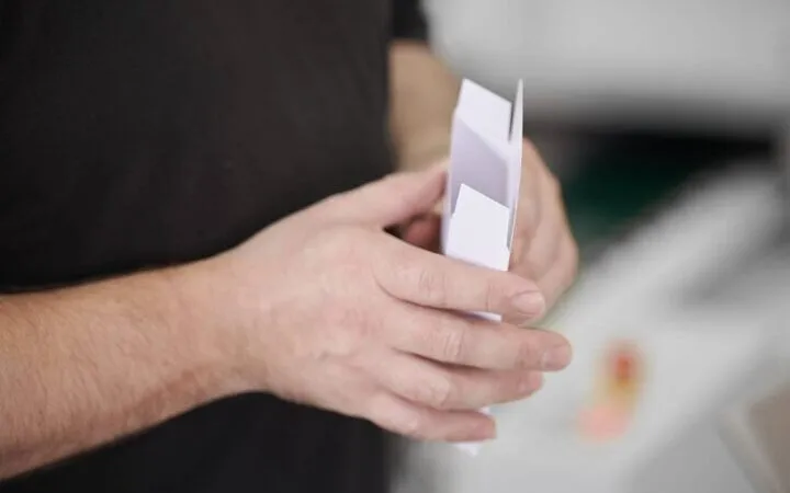 M: Manual assembly Erecting