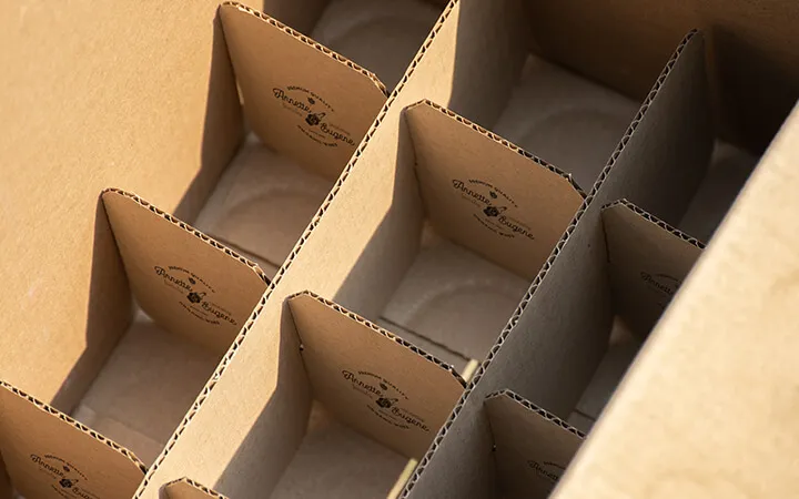 Kartonzuschnitte aus Vollpappe  Kartonzuschnitte aus Vollpappe