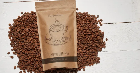 imballaggio di sacchetti di caffè
