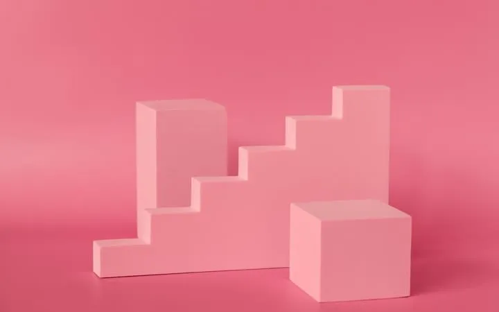 Würfel und geometrische Formen