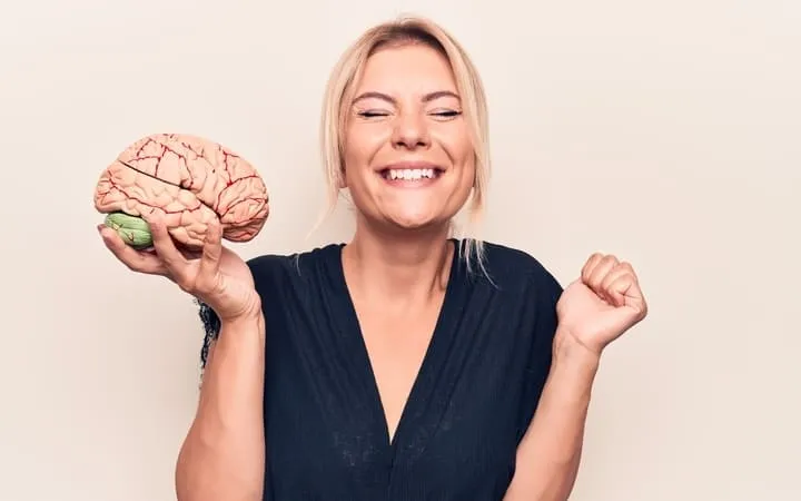 EinprÀgende Wirkung des Etiketts in das GedÀchtnis EinprÀgende Wirkung des Etiketts in das GedÀchtnis