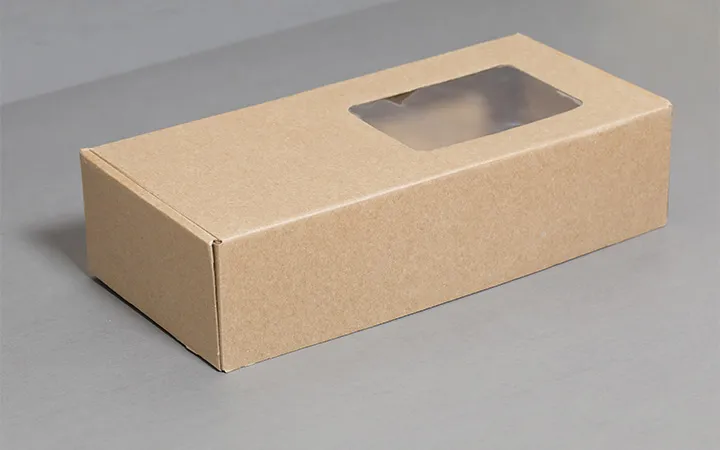 Versandkarton mit Sichtfenster