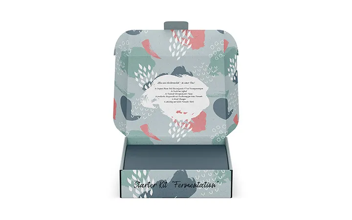 Schachtel mit Sicherheitslasche bunt bedruckt