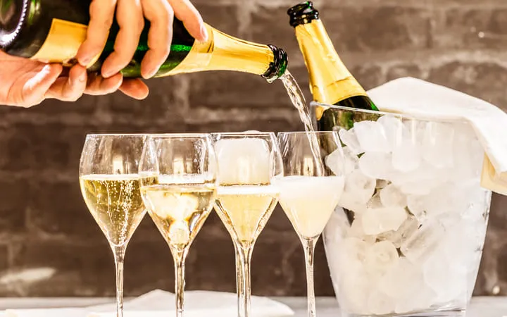 étiquette de champagne