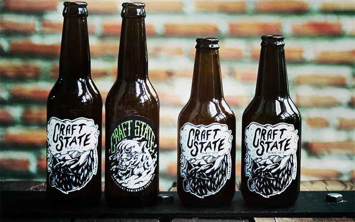 Bottiglie die birra in diverse grandezze